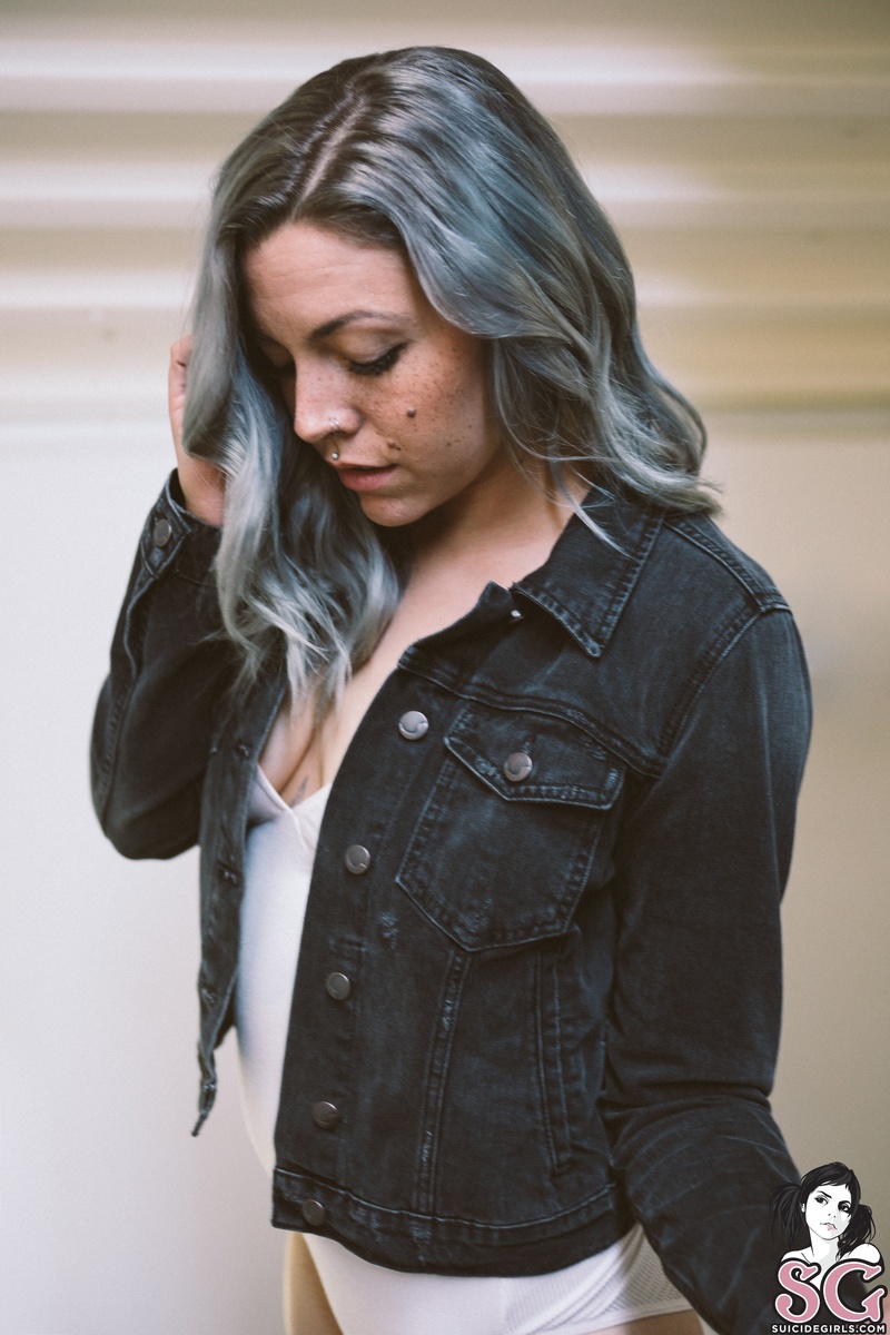 gaiah-passionfruit-01.jpg
