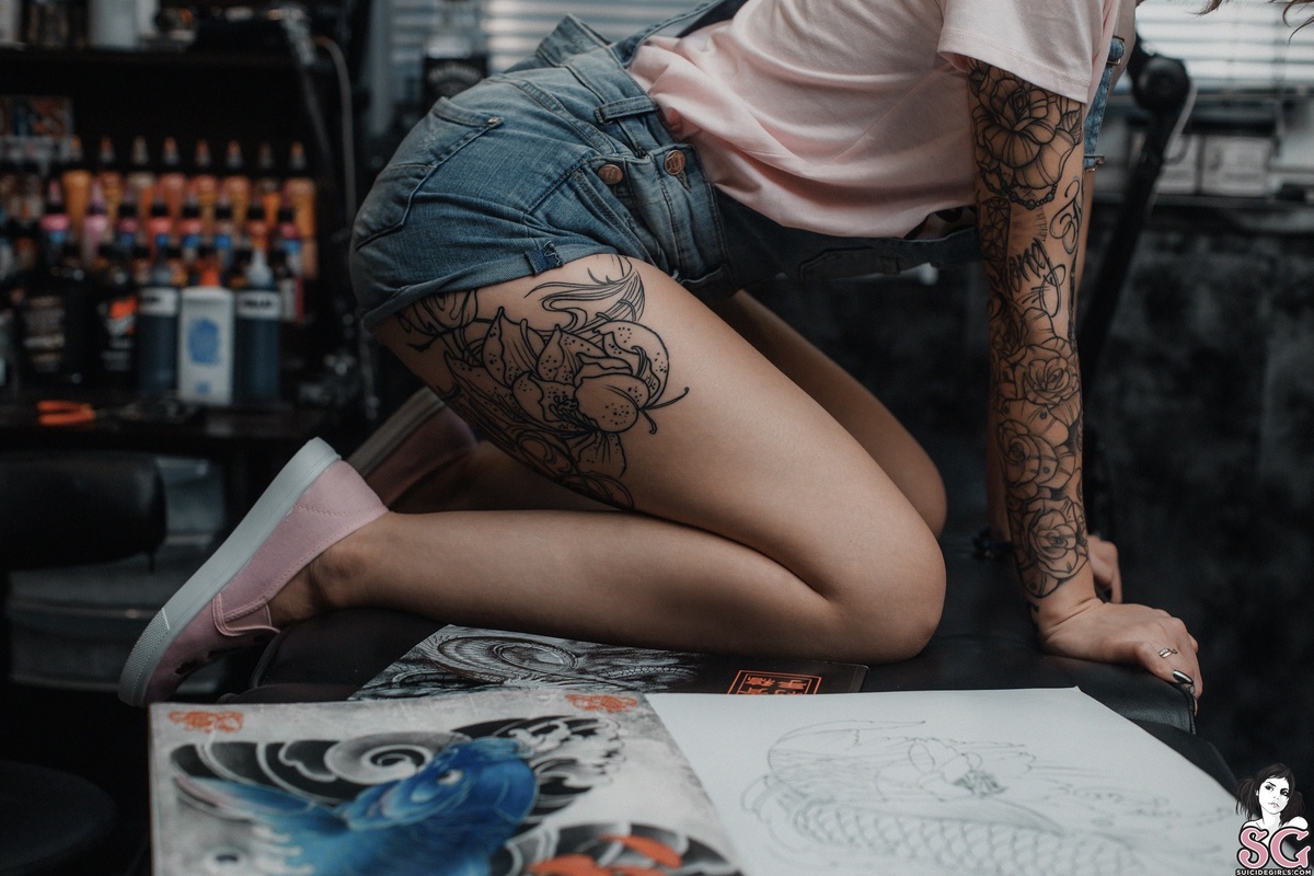 elisarose-newtattoo-07.jpg