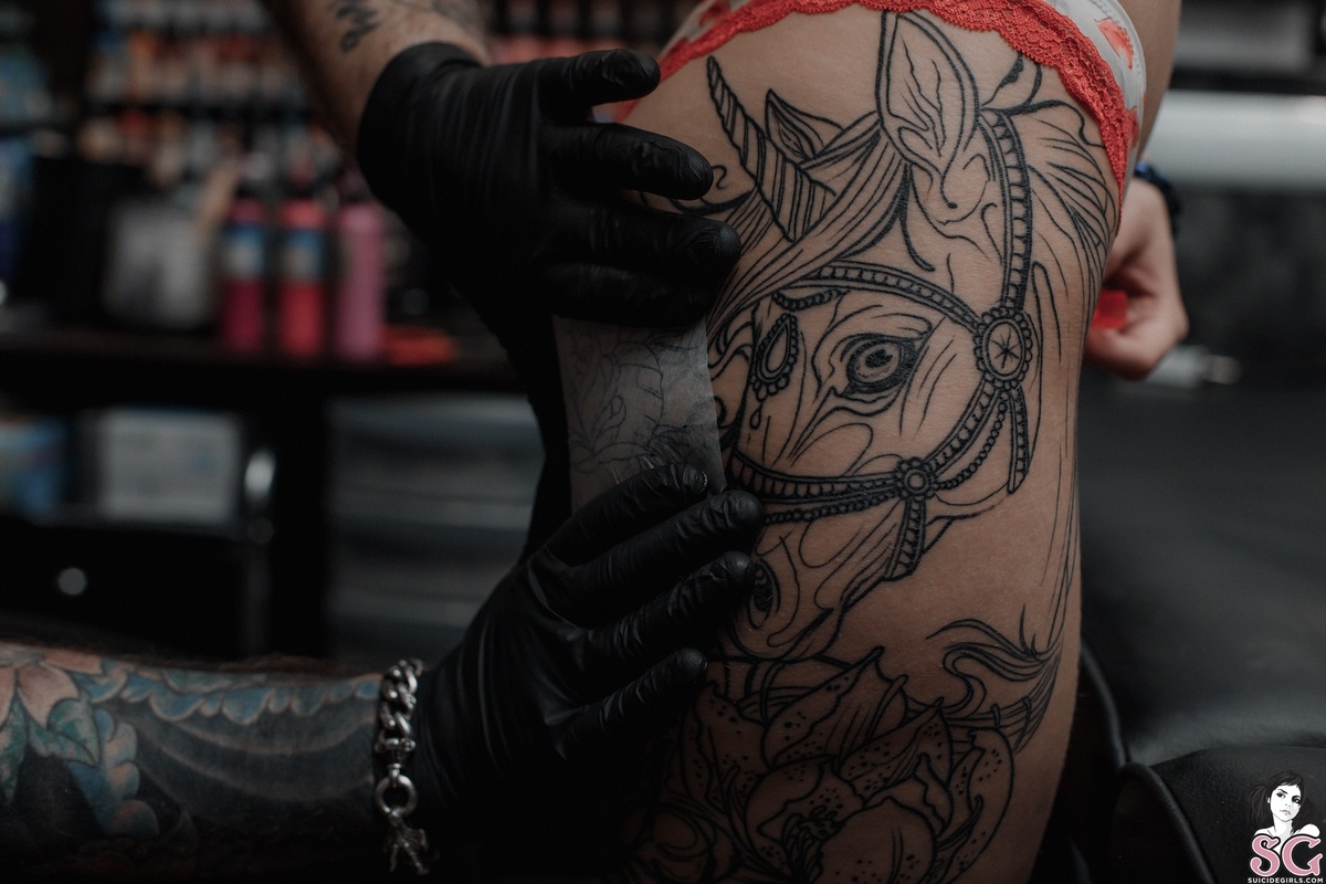 elisarose-newtattoo-27.jpg