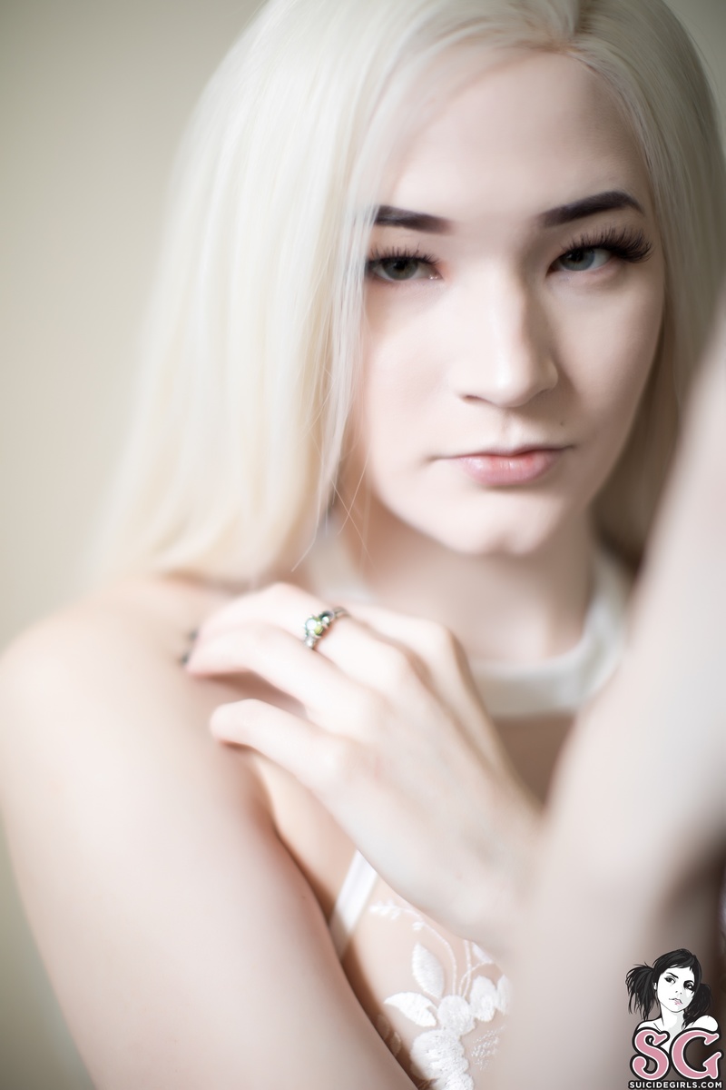 lynienicole-bloom-03.jpg
