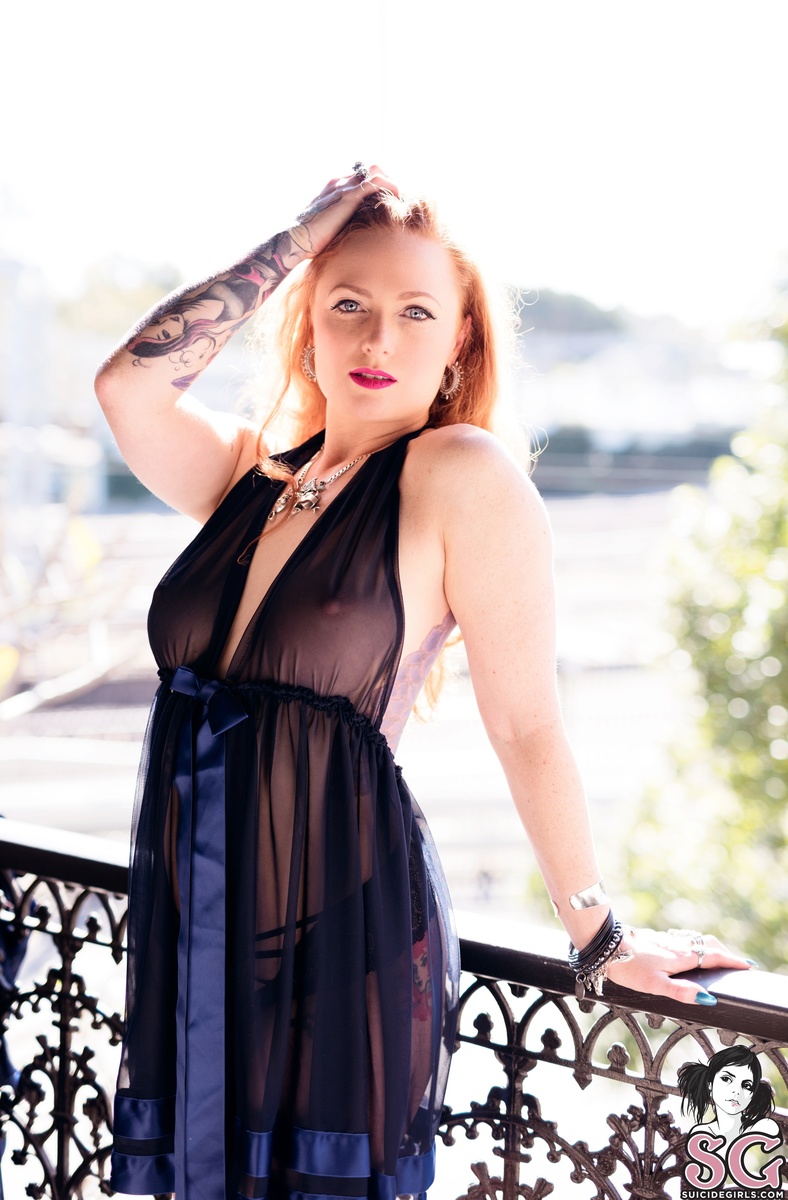 strawberrysiren-dlish-09.jpg
