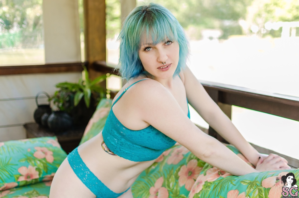 elizandra-tropical-03.jpg