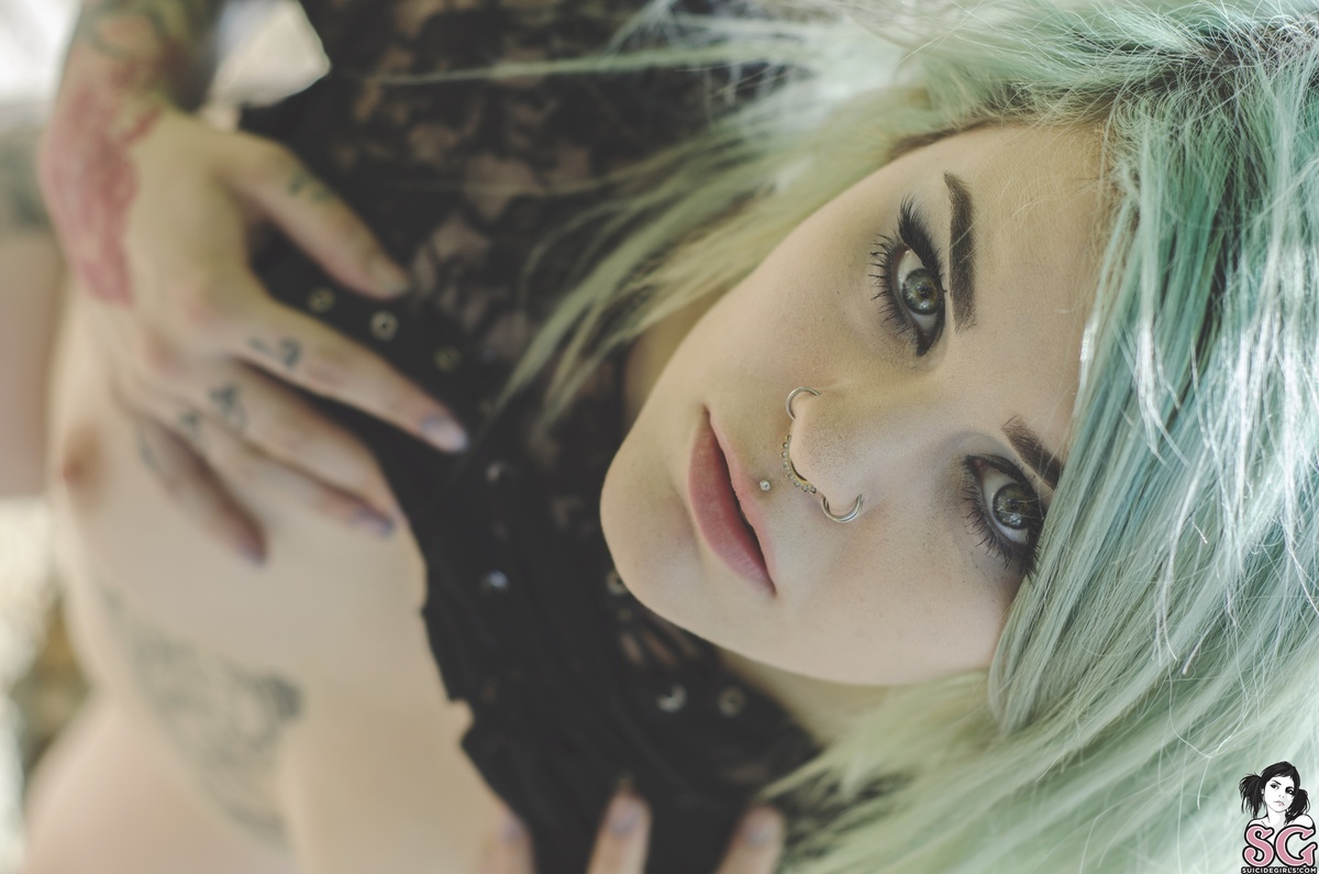 sarahmoon-asummerspast-29.jpg