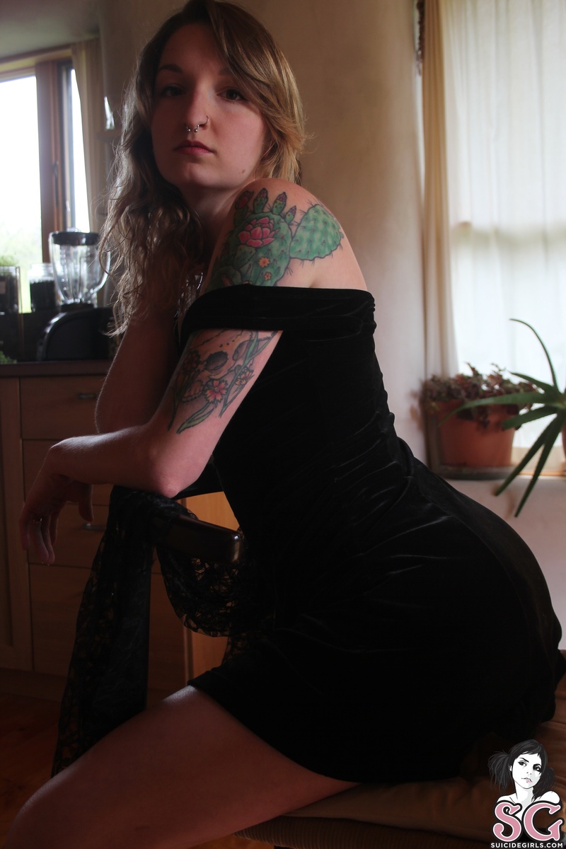 velvetlace-clairvoyant-11.jpg