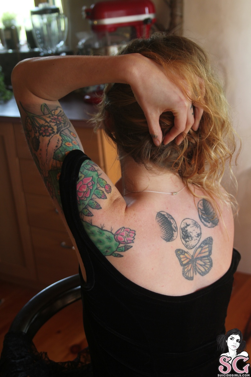 velvetlace-clairvoyant-13.jpg