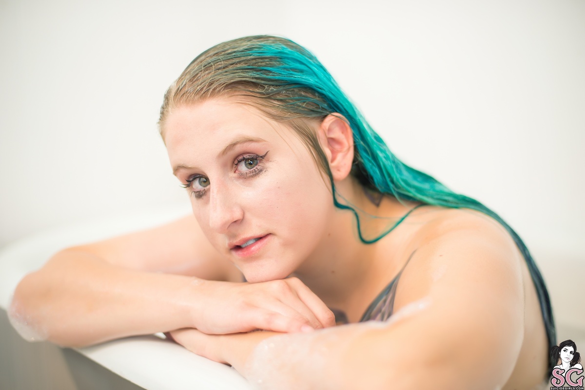 lucymoonbeam-suds-21.jpg