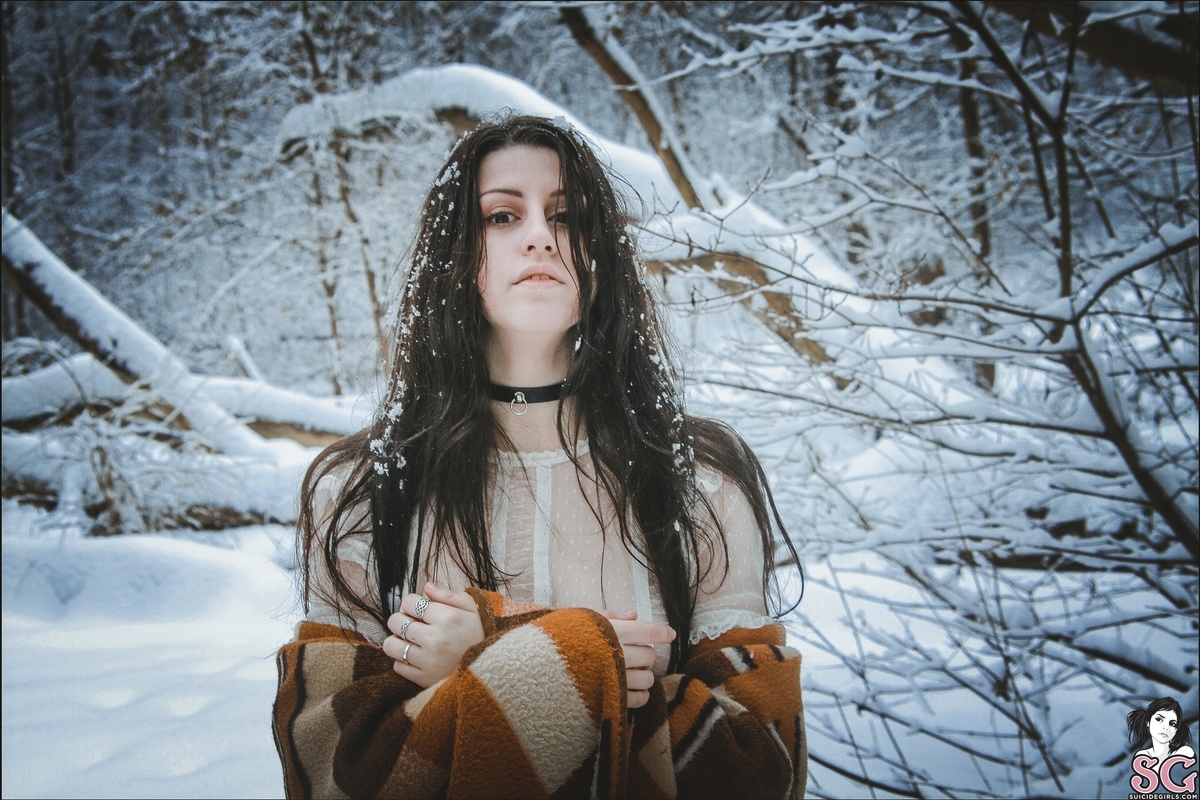 aonbheannach-andwintercame-13.jpg