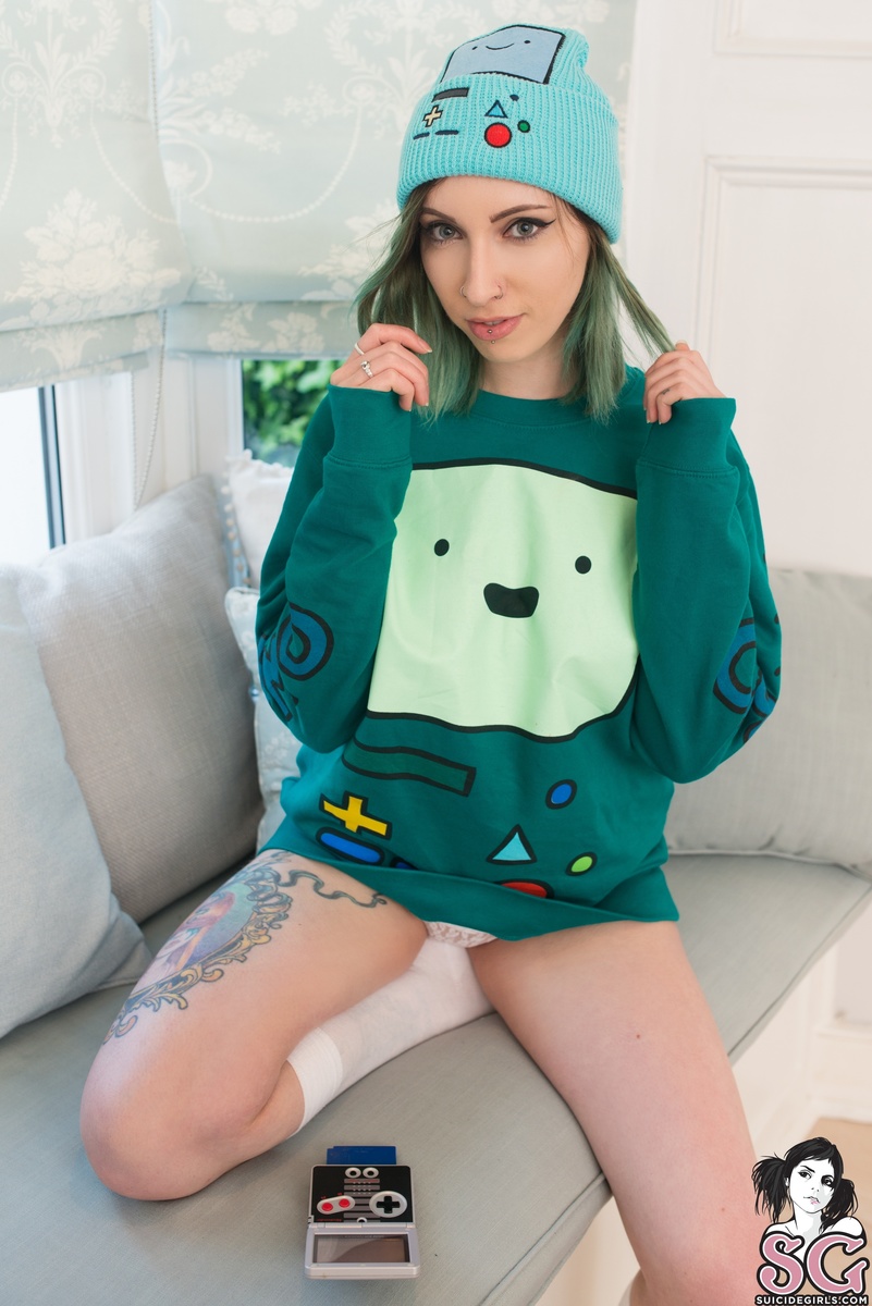 amandaellen-wannaplay-01.jpg