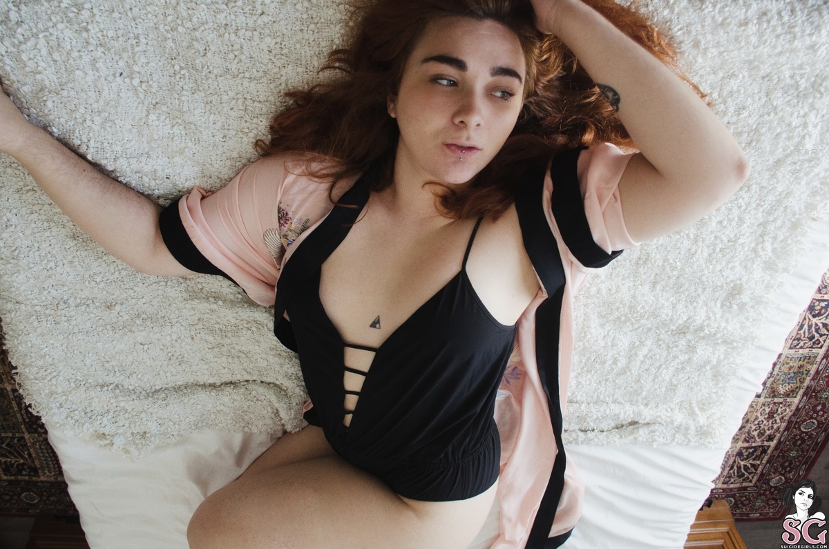 cornaline-lazymorning-07.jpg