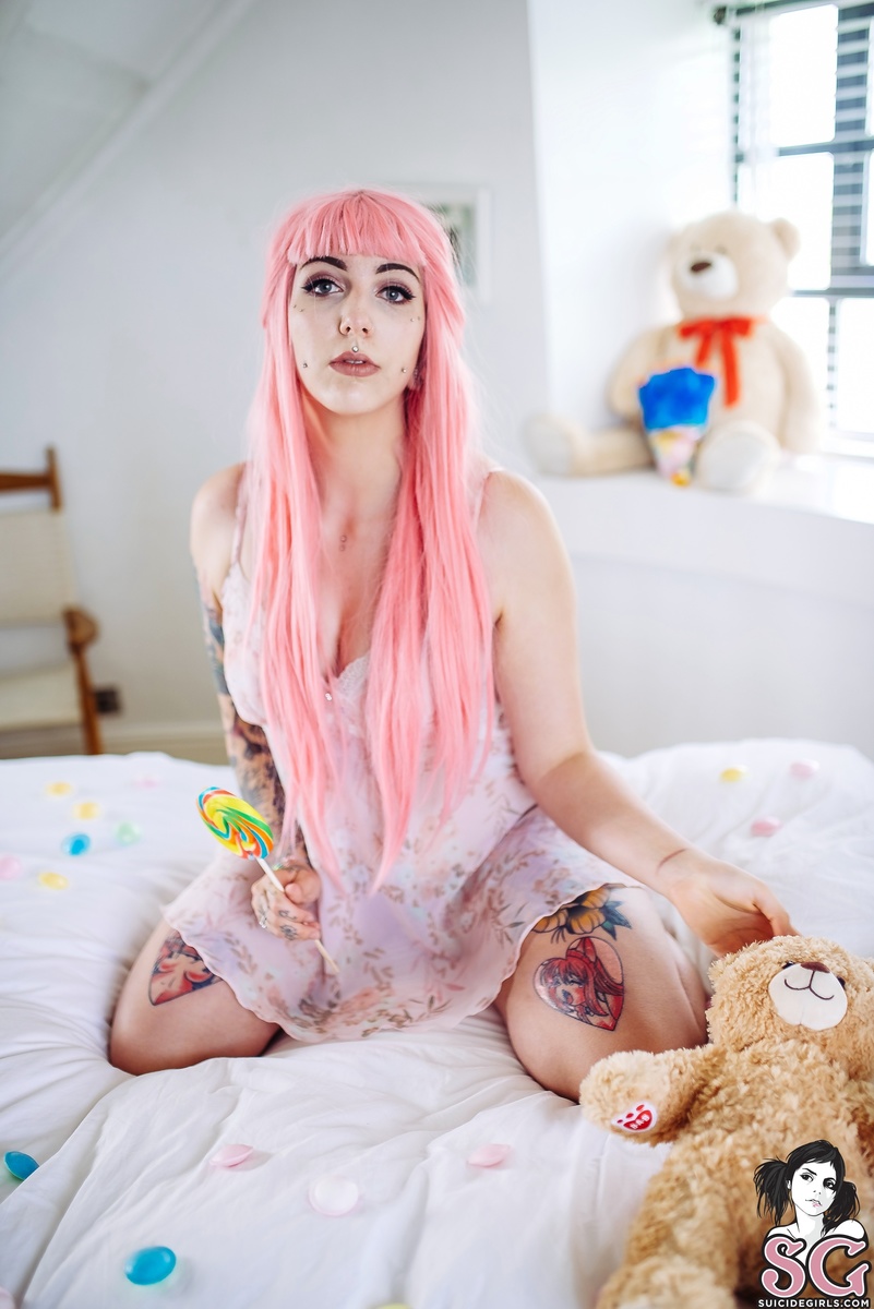 snitches-sweetdreams-05.jpg
