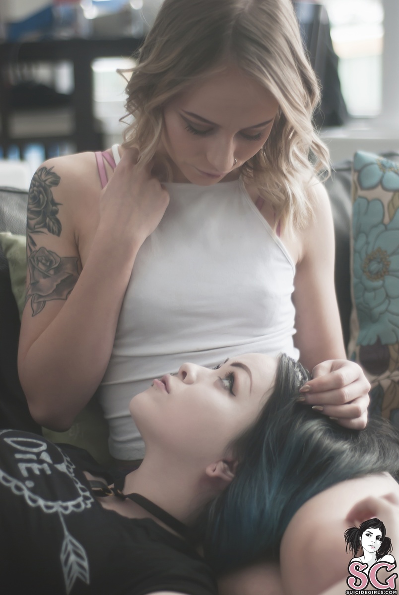 aurralee-rarehearts-03.jpg