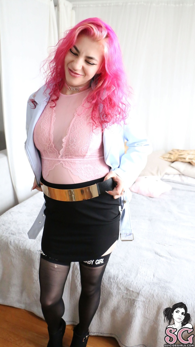 badnadss-lattraction-17.jpg