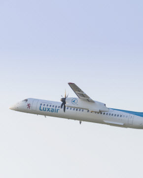frontq400.jpg