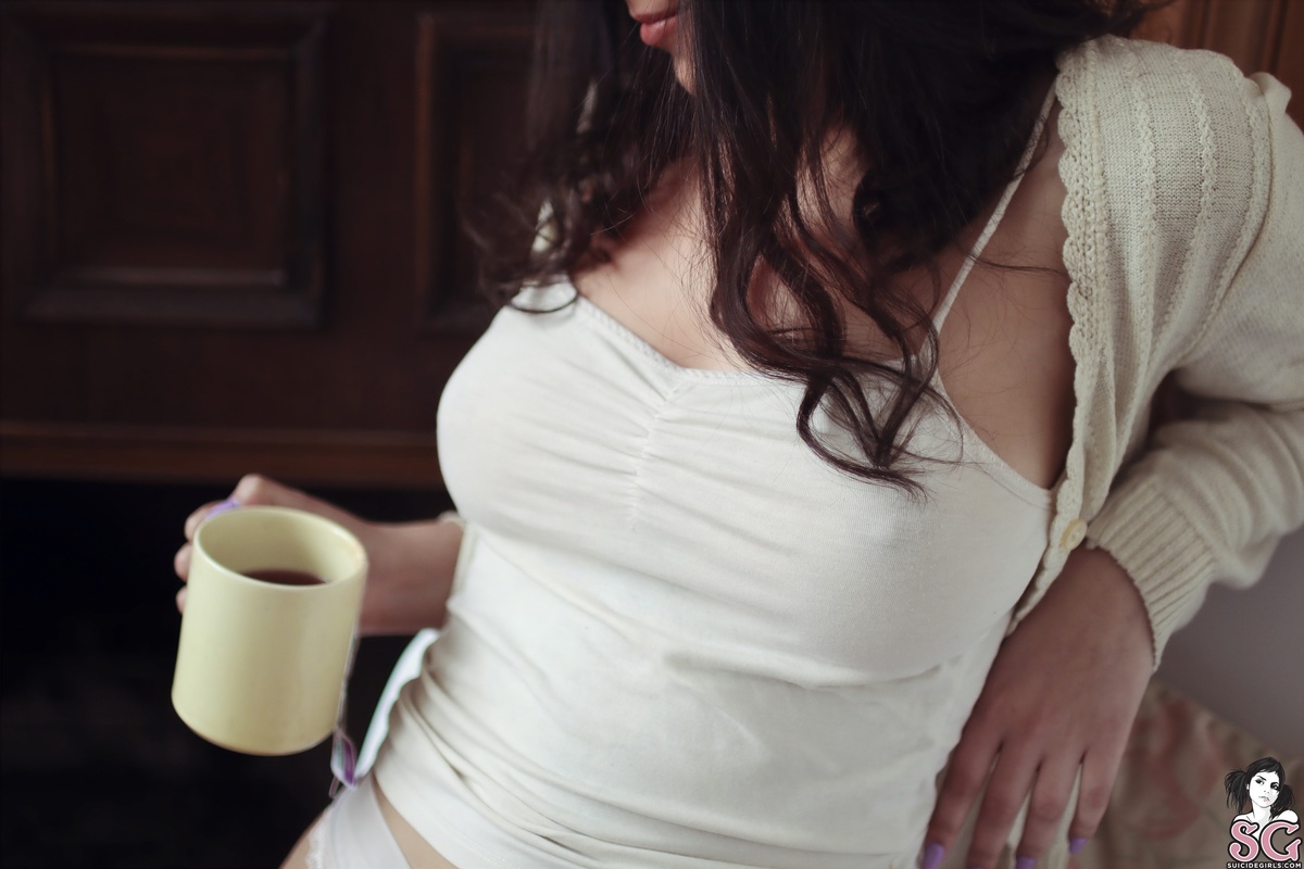 rosebella-cupoflove-03.jpg