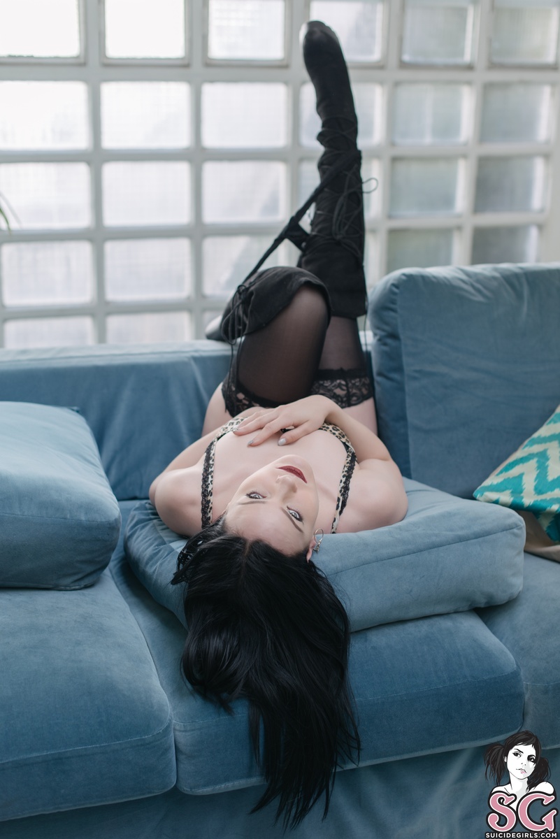 ninagretchen-glassandvelvet-11.jpg