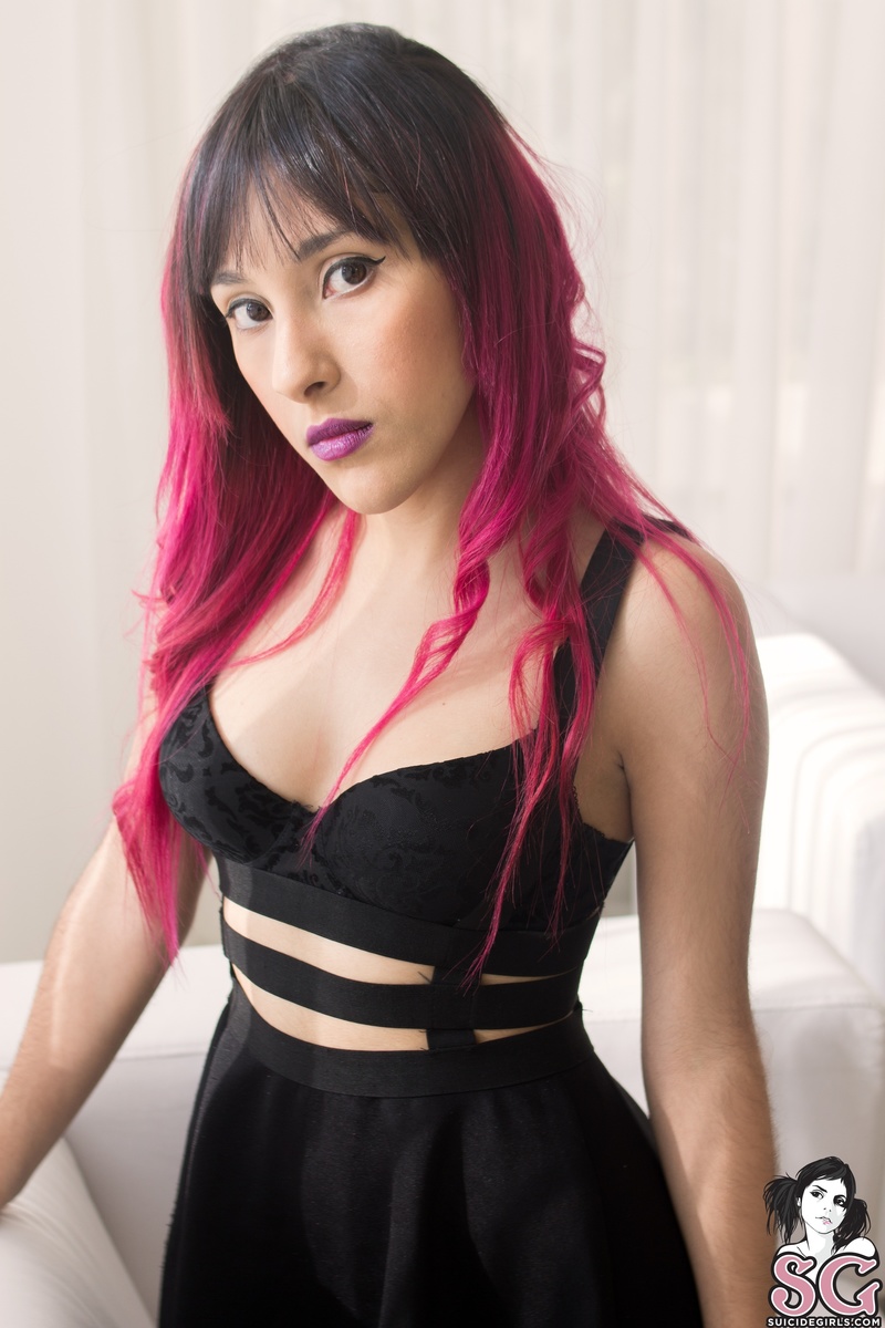pinkat-freeyourmind-01.jpg