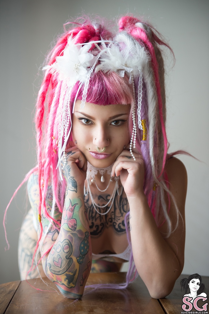 pink-venetianblinds-11.jpg