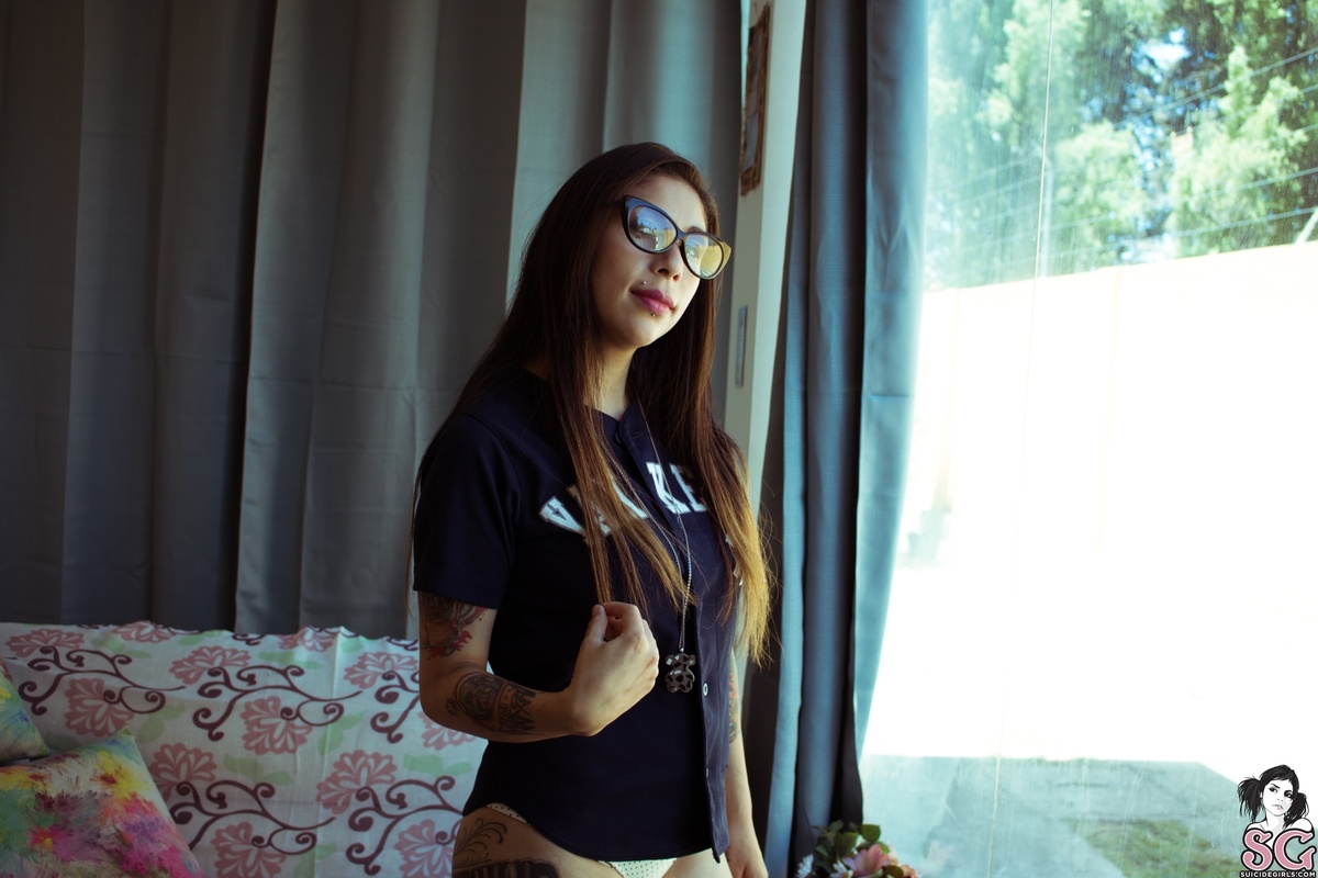 leschea-moonday-05.jpg