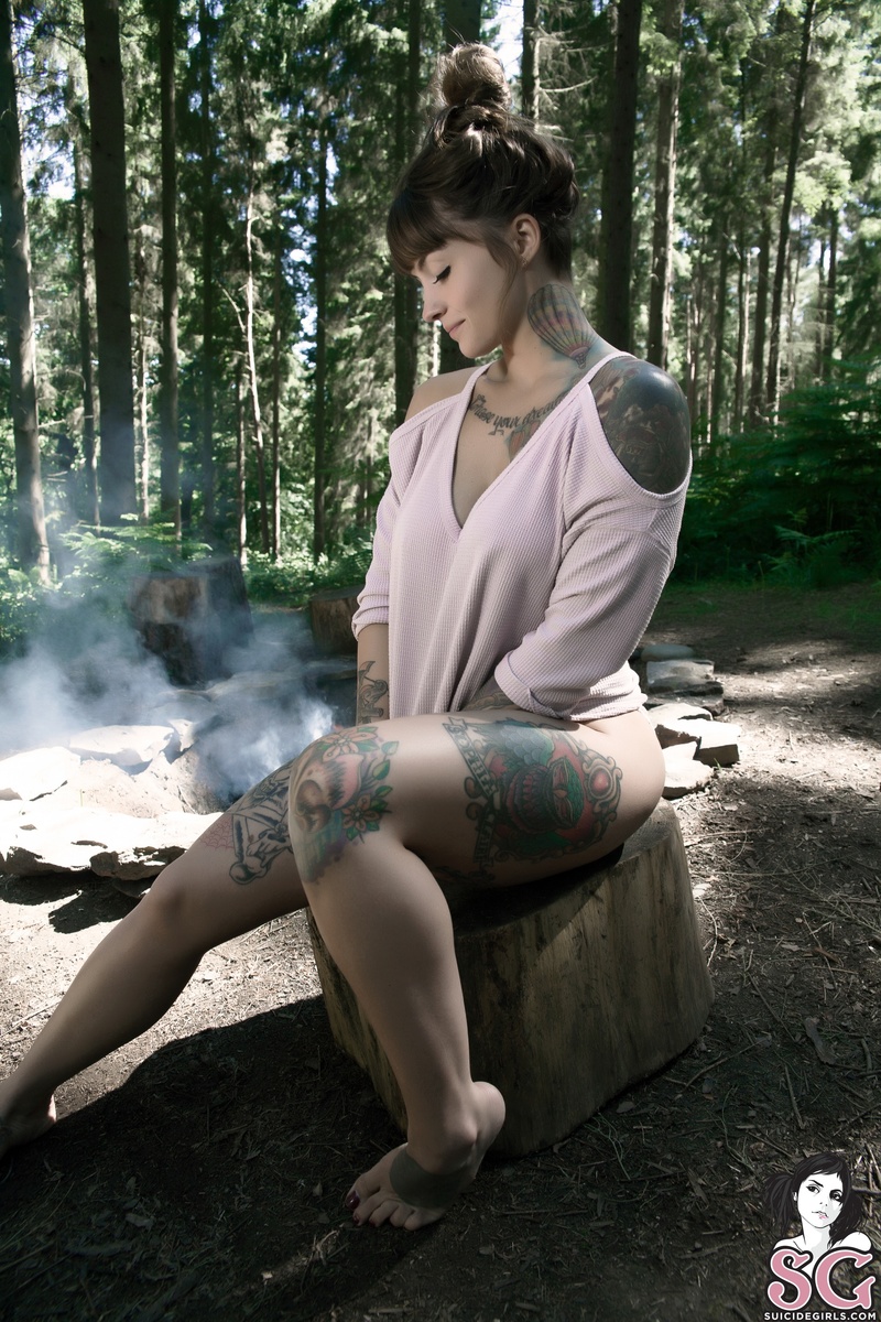 ghosttkitten-wheretheressmoke-05.jpg