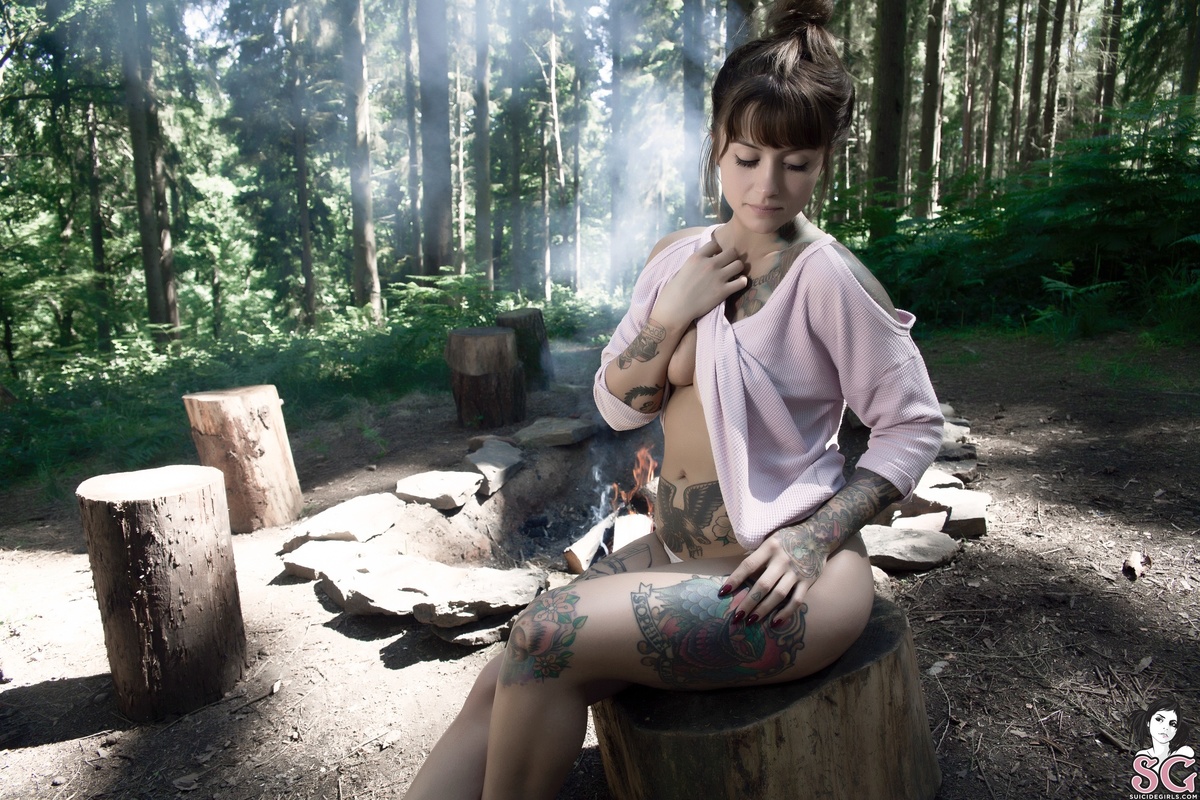 ghosttkitten-wheretheressmoke-07.jpg