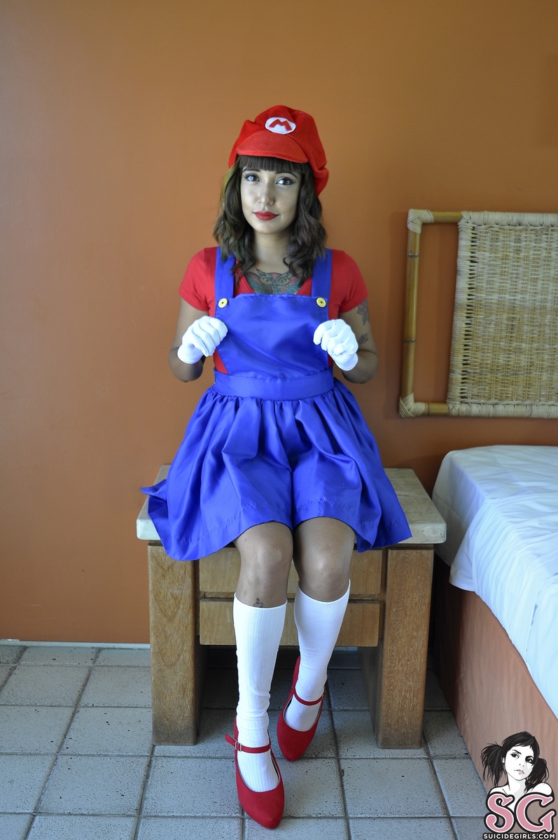 biancab-betweenstarsandmushrooms-09.jpg