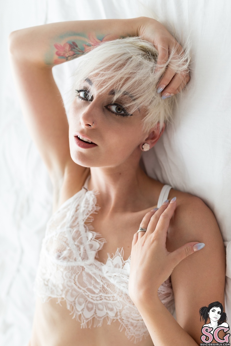 madamemaevis-reminiscence-11.jpg