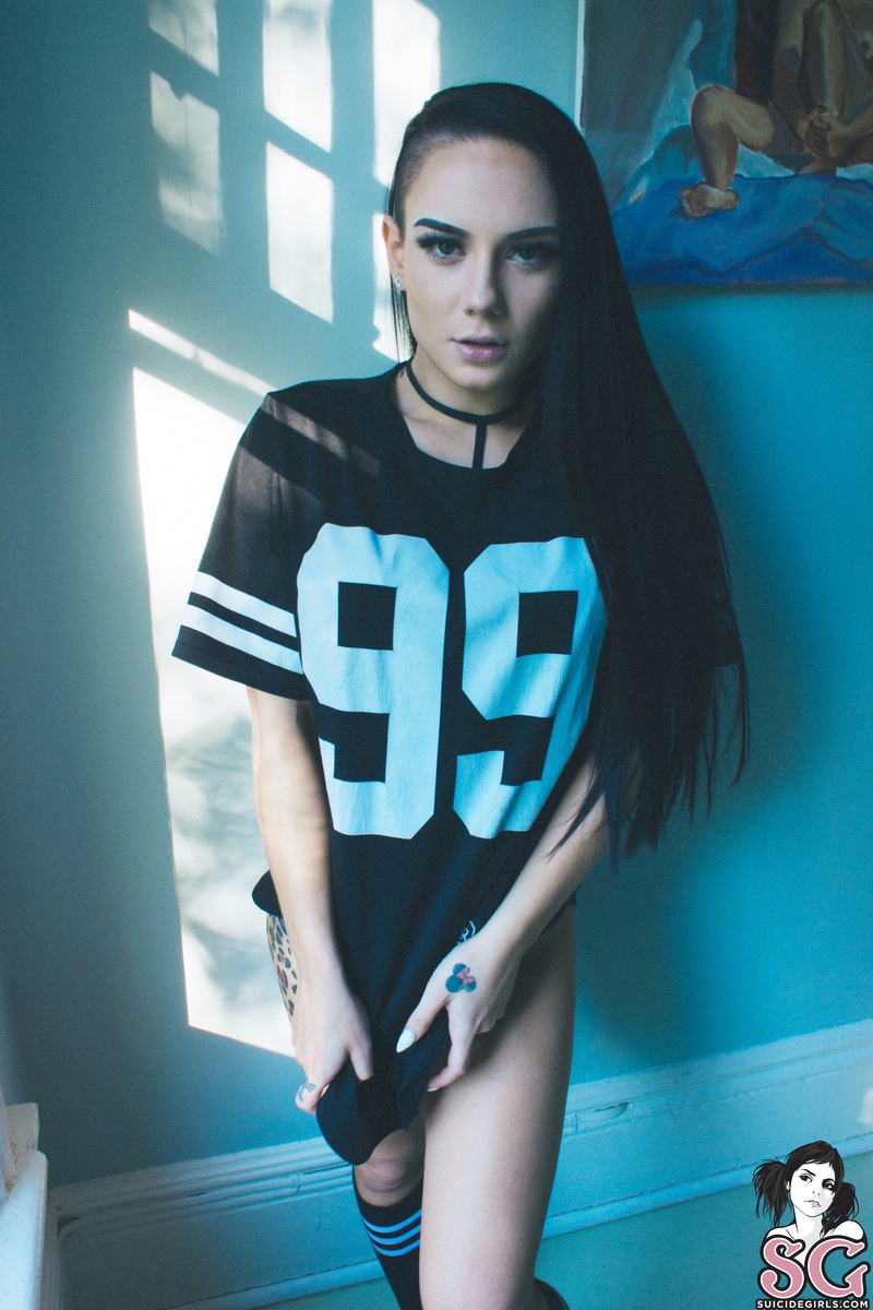 meghanleopard-hustle-01.jpg