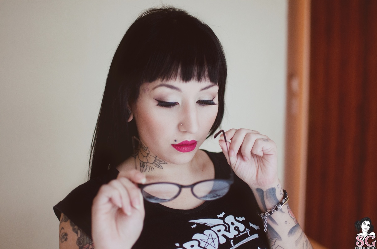 monah-burningdesire-13.jpg