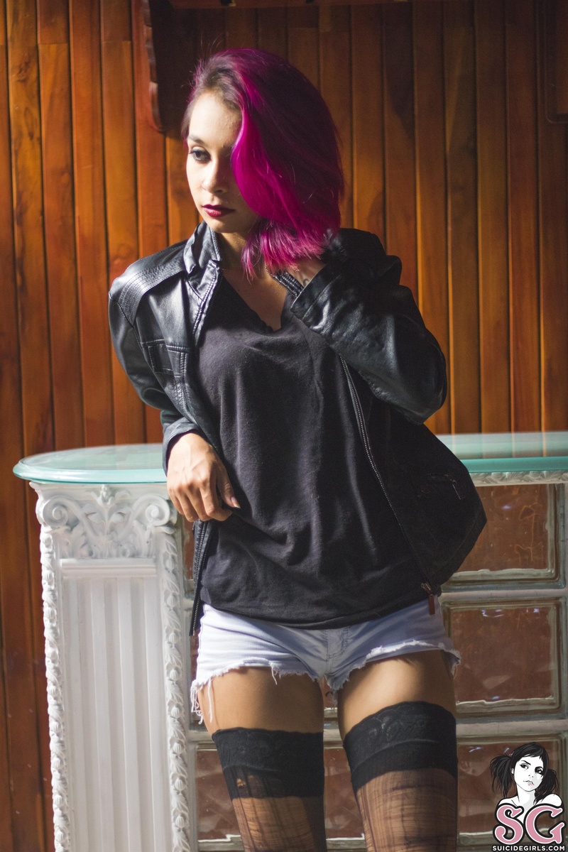 graceluss-thesensualityembodiedinmyphotographs-01.jpg