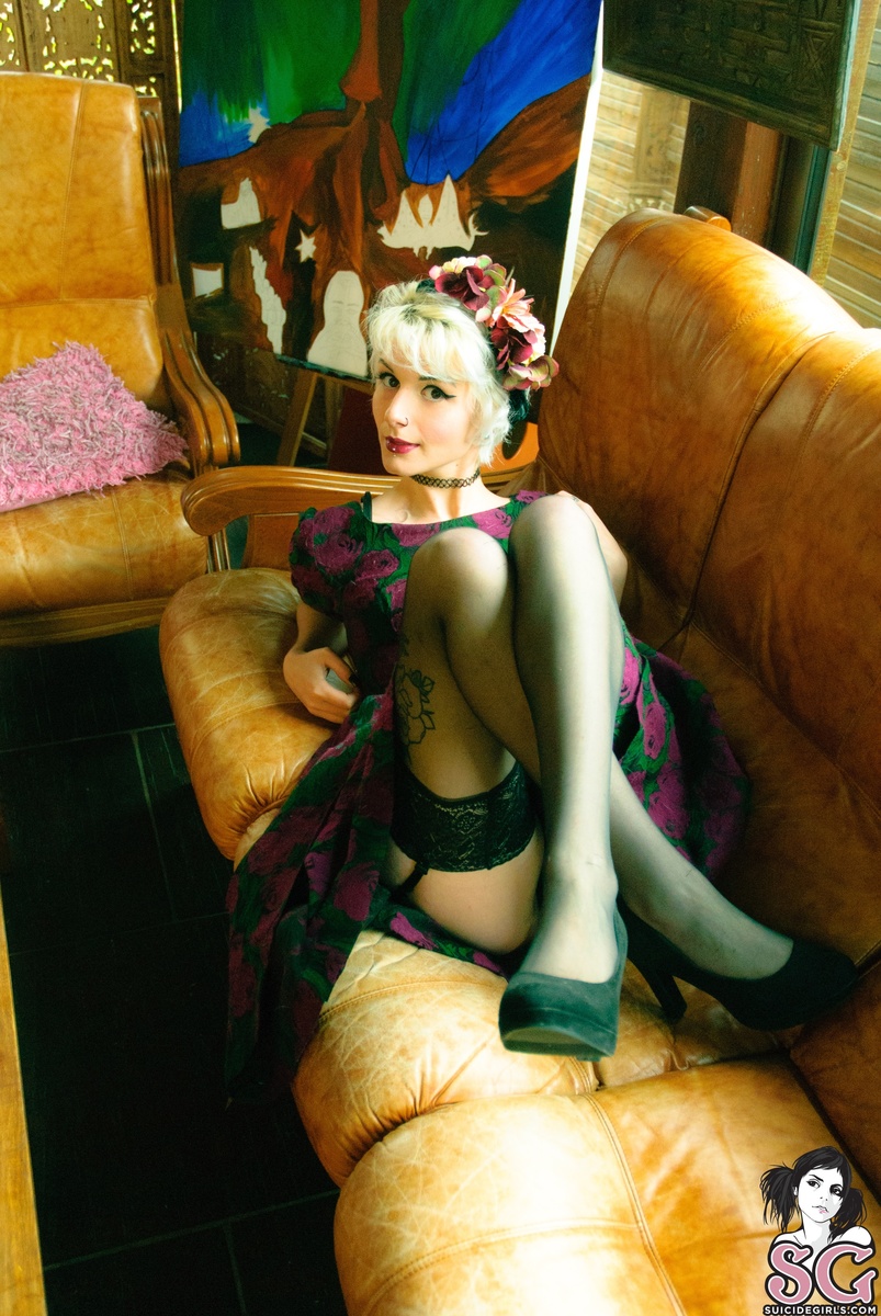 eileena-purpletulips-09.jpg