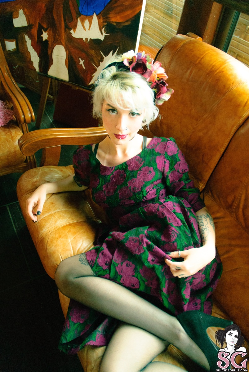 eileena-purpletulips-11.jpg