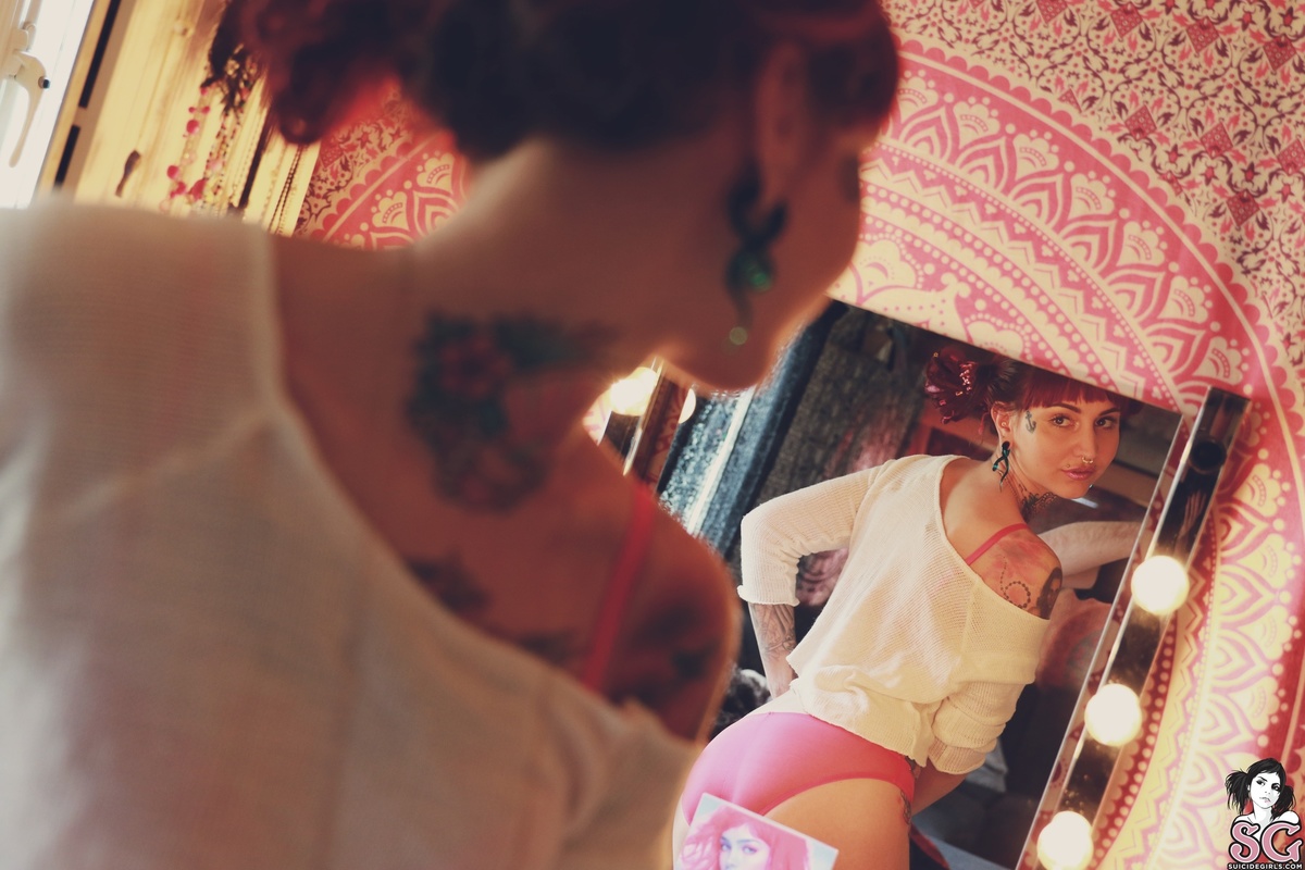 princessina-pinkpoison-03.jpg