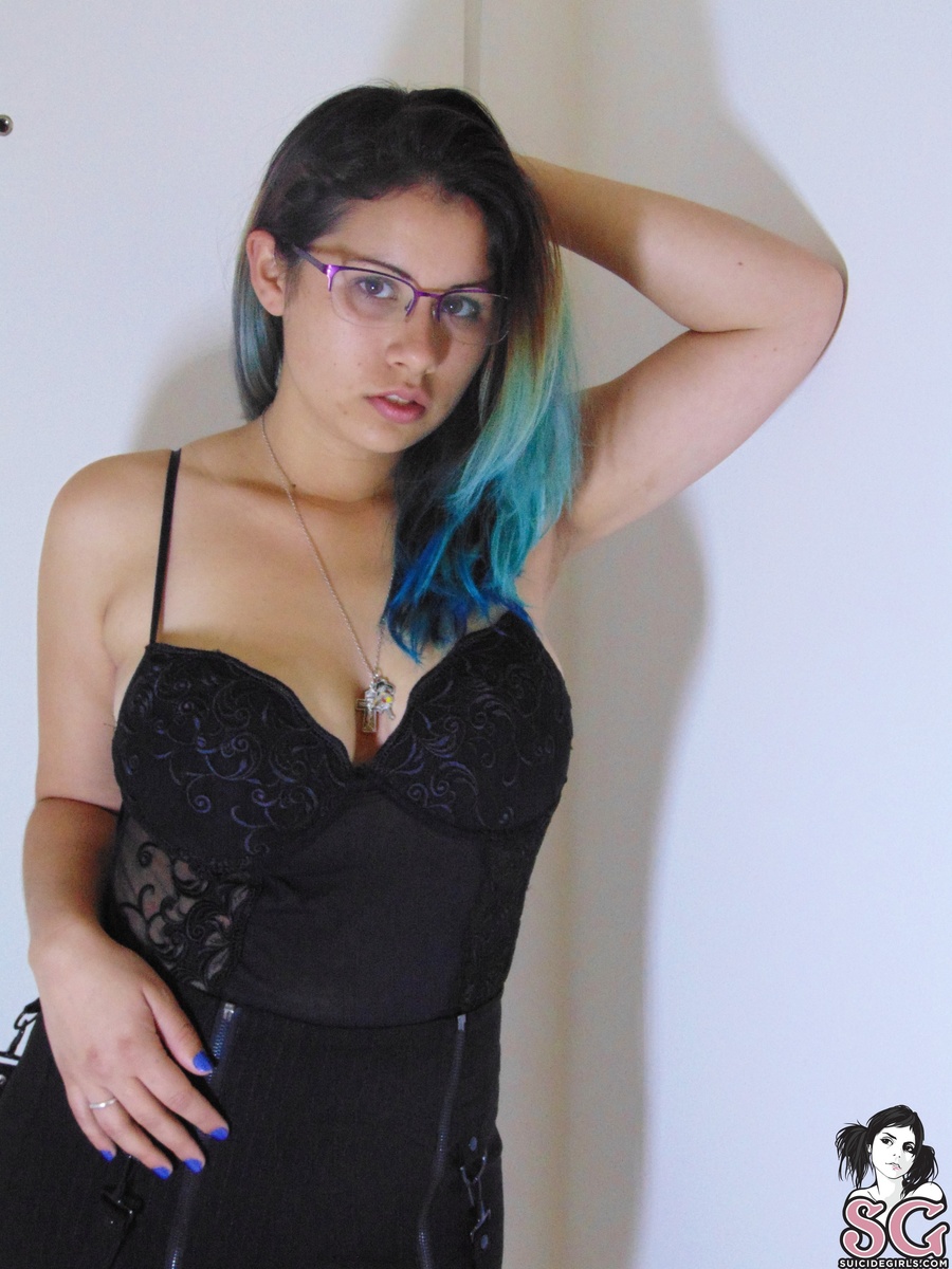maleh-afteroffice-03.jpg