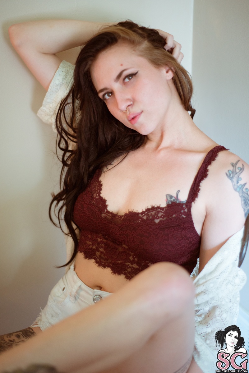 sallie-tempted-01.jpg