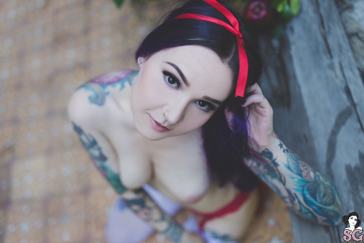marceline-deathlybite-29.jpg