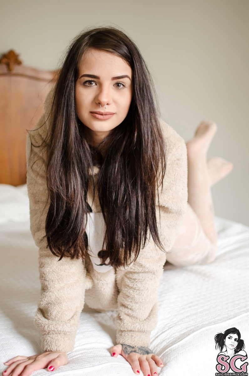 nathi-iwanttobeyourteddy-07.jpg