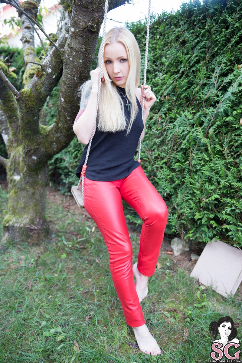shamandalie-welcometothehellmouth-21.jpg