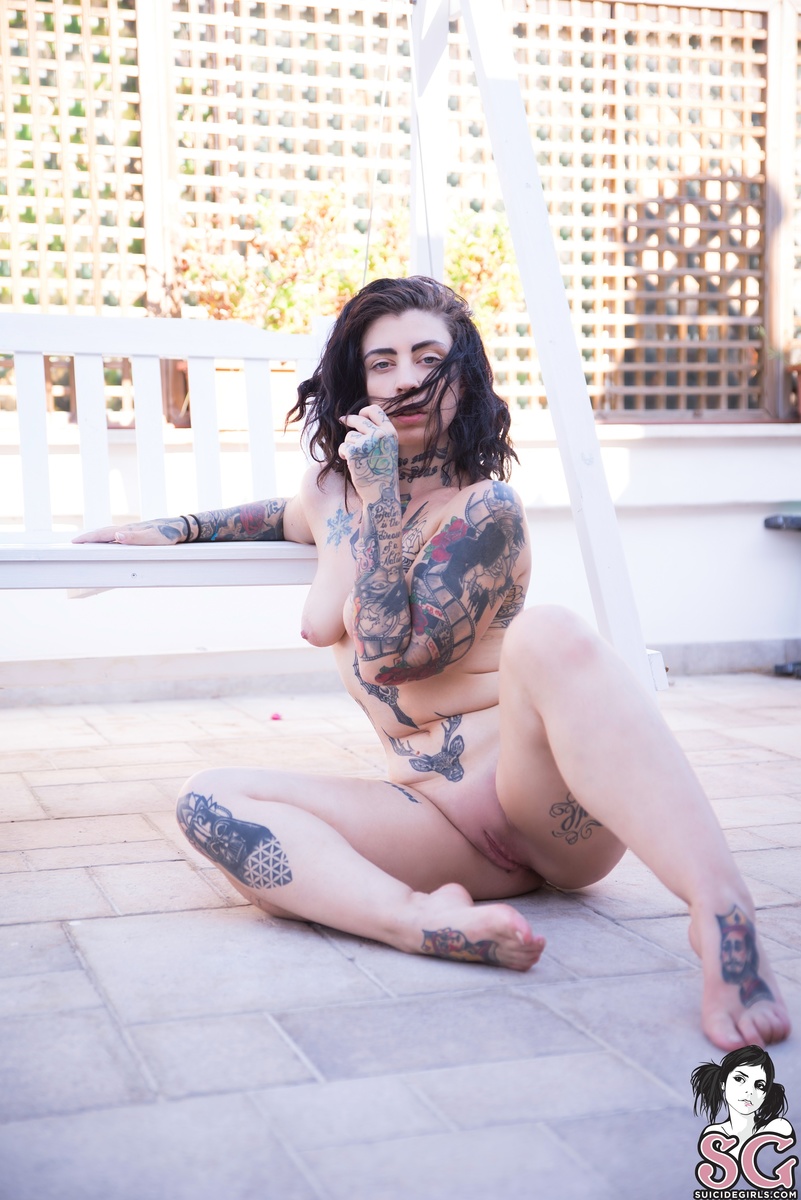 alisong-enjoyingtheearlymorning-31.jpg