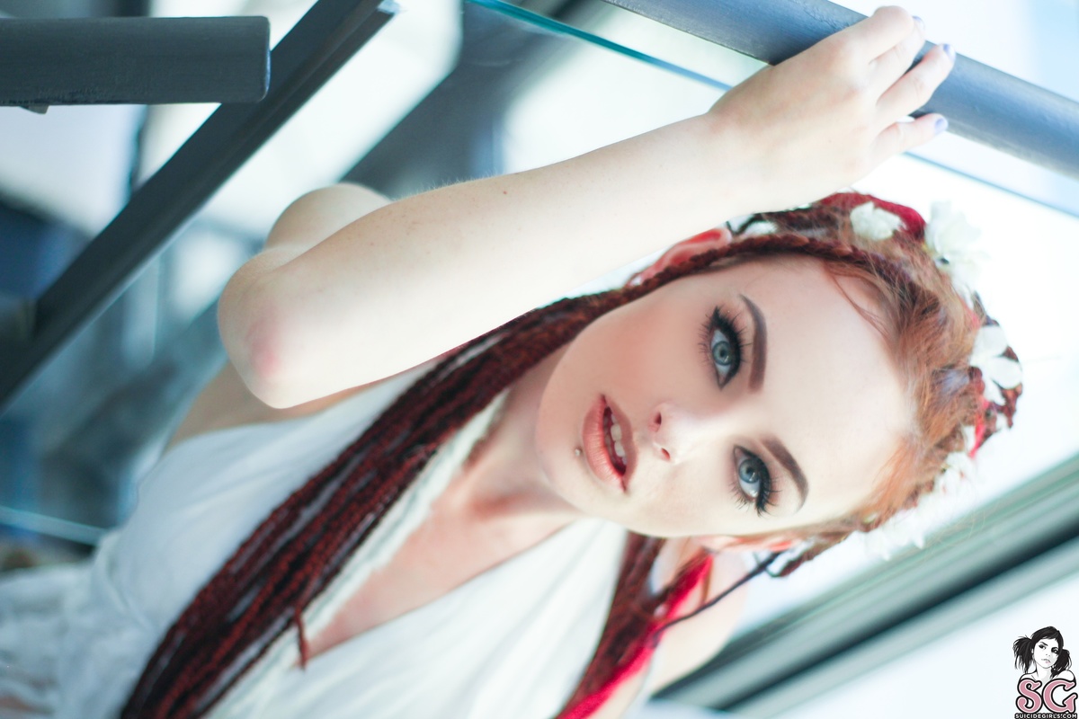 sophiestonem-yourgirlyourprincess-15.jpg