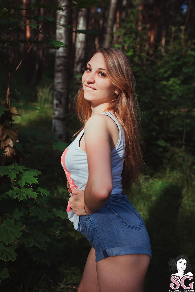 pavlinasg-woodmood-01.jpg