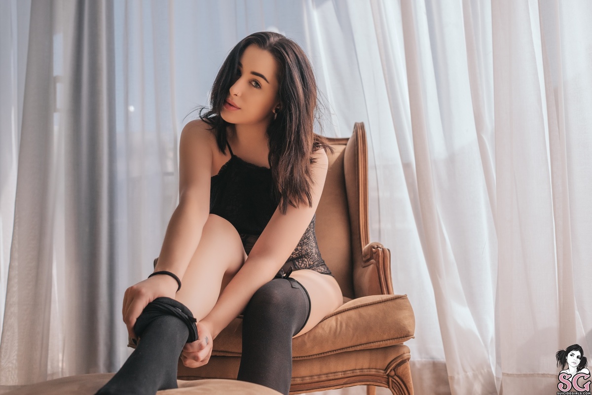 shylva-mirrormirror-11.jpg