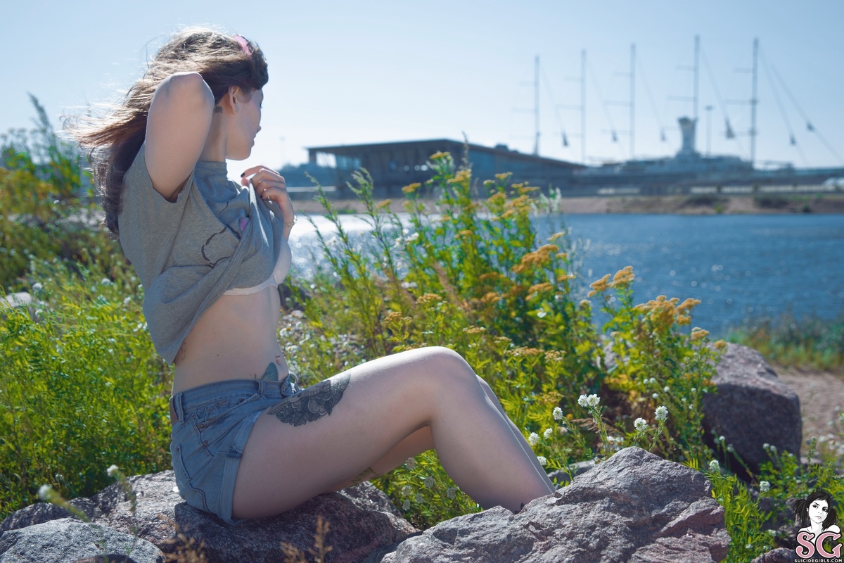 elliehedgie-summertimeblue-07.jpg
