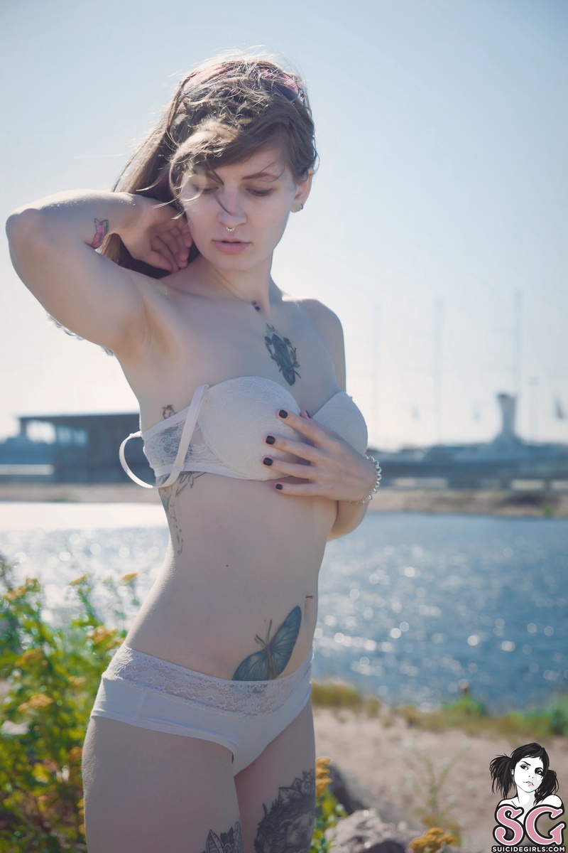 elliehedgie-summertimeblue-17.jpg