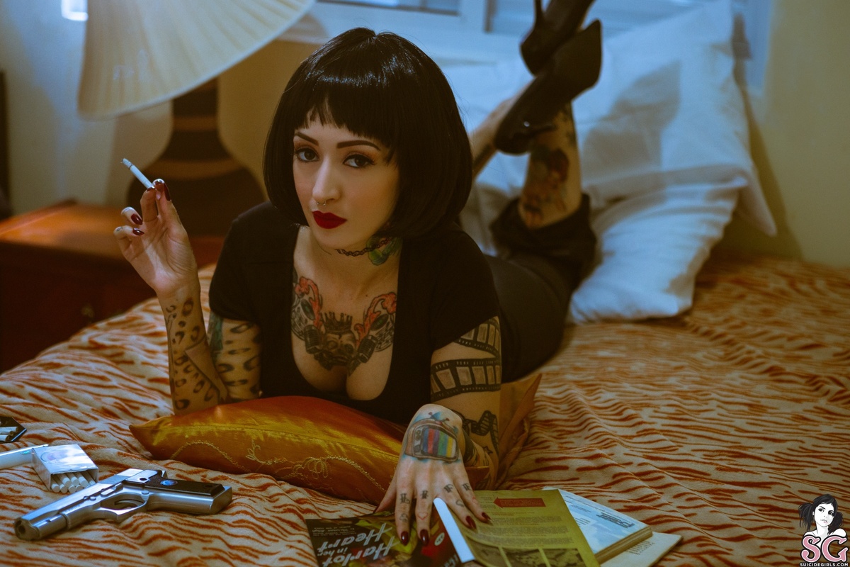 jacqueline-isaidgoddamngoddamn-17.jpg