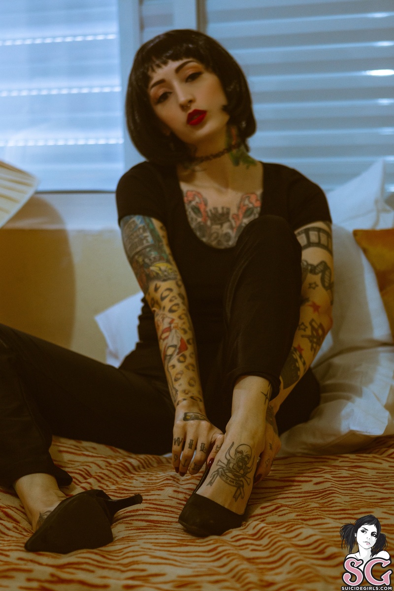 jacqueline-isaidgoddamngoddamn-19.jpg
