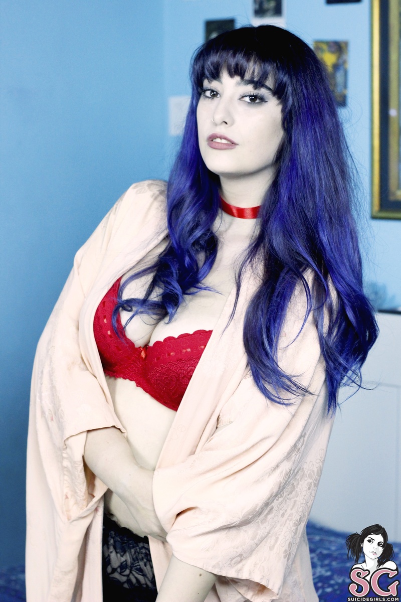 mademoisellecerise-mademoiselleinblue-07.jpg