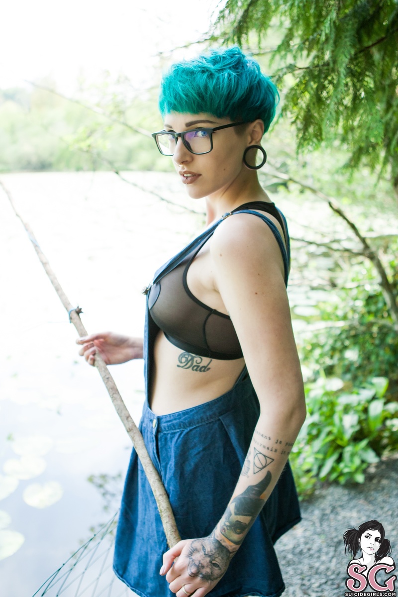ninety-waterlilylake-05.jpg