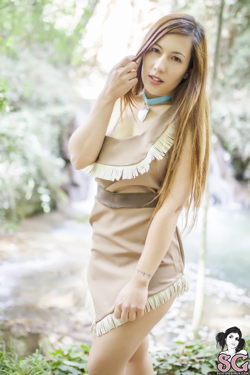 livay-justaroundtheriverbend-07.jpg
