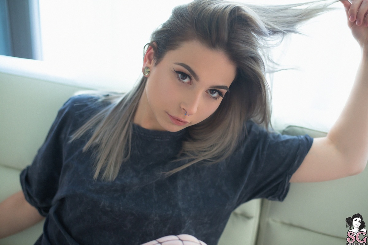 alissasellyoursoul-sweetgreytea-01.jpg