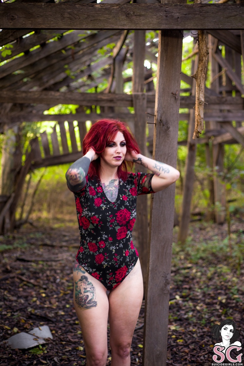 babyblue87-abandon-01.jpg